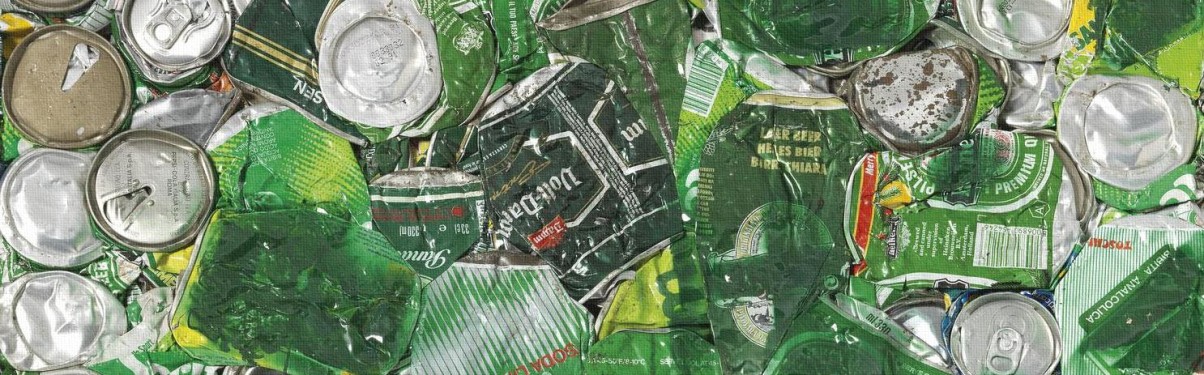Flavio Favelli, Green Mint, 2023 - assemblaggio di lattine pressate, cm 42x61x10  -  Courtesy Farsettiarte e Studio SALES di Norberto Ruggeri, Roma